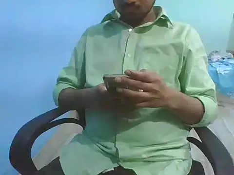 Snapshot of Ishan003 chatting on November 8, 2025, 3:48 pm Ishan003 online show from November 8, 2025, 3:48 pm