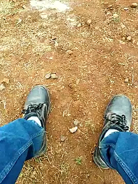 Ishan003 online show from March 13, 2026, 2:27 am