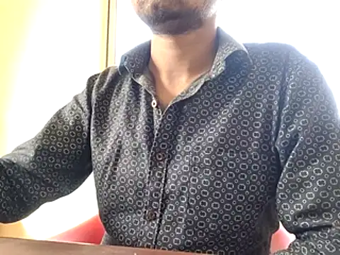 Ishan003 online show from February 13, 2026, 2:33 am