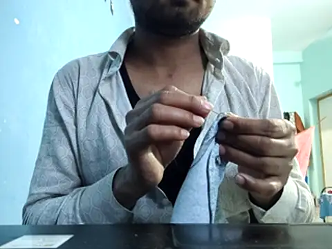 Ishan003 online show from February 2, 2026, 2:10 am