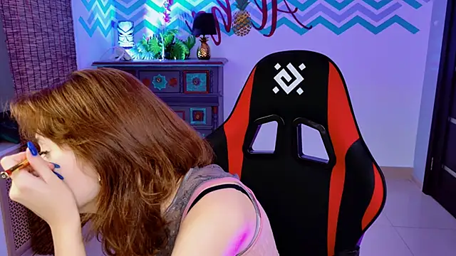 LolaAsmus online show from November 15, 2025, 7:56 am