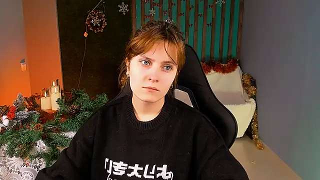 LolaAsmus online show from December 18, 2025, 1:15 pm