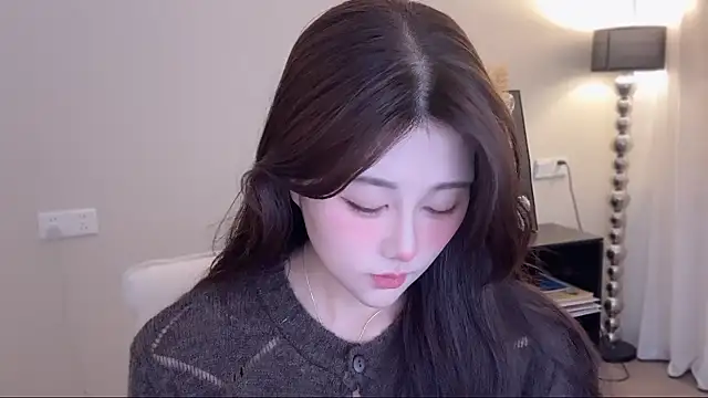 Strawberrybabyy1 online show from November 2, 2025, 12:54 pm