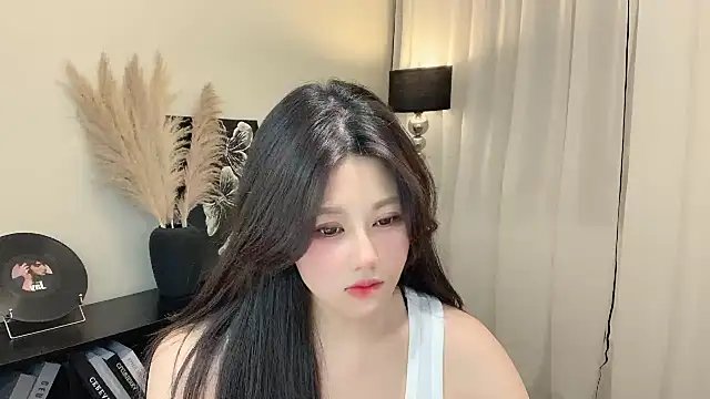 Snapshot of Strawberrybabyy1 chatting on March 21, 2025, 3:13 pm Strawberrybabyy1 online show from March 21, 2025, 3:13 pm