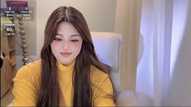Snapshot of Strawberrybabyy1 chatting on December 12, 2024, 5:48 pm Strawberrybabyy1 online show from December 12, 2024, 5:48 pm