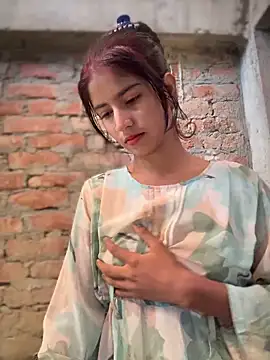 DiyAsingHh online show from March 5, 2025, 2:14 am