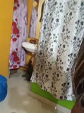 Snapshot of Babydoll_18 chatting on March 19, 2025, 9:48 pm Babydoll 18 online show from March 19, 2025, 9:48 pm