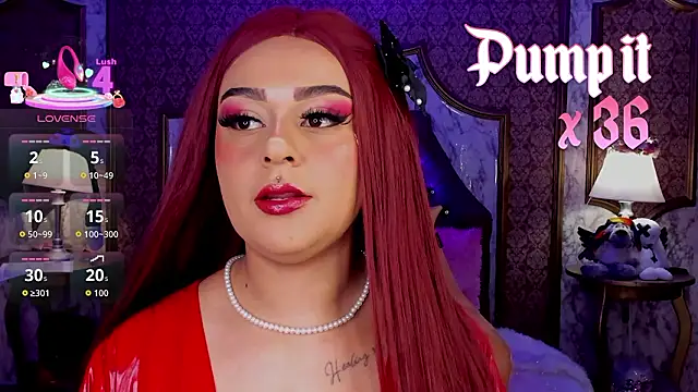 SoffiQueen online show from March 10, 2026, 2:32 pm