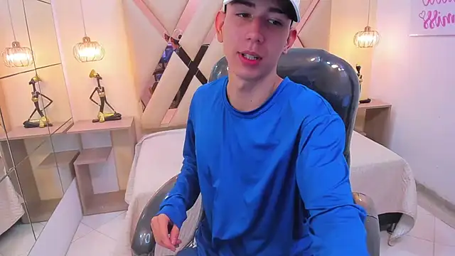 JackSwan18 online show from November 27, 2025, 7:58 pm