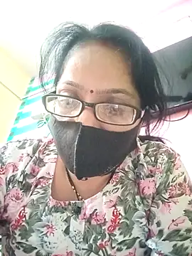 Snapshot of heenage chatting on February 27, 2025, 8:02 am heenage online show from February 27, 2025, 8:02 am