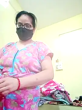 Snapshot of heenage chatting on October 8, 2025, 5:20 am heenage online show from October 8, 2025, 5:20 am