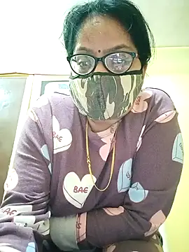 Snapshot of heenage chatting on October 29, 2025, 5:01 pm heenage online show from October 29, 2025, 5:01 pm