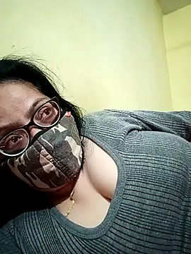 Snapshot of heenage chatting on November 21, 2025, 1:04 am heenage online show from November 21, 2025, 1:04 am