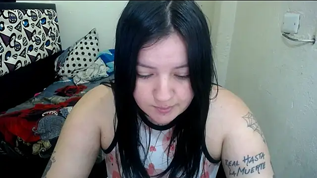 shopyymessyy online show from June 11, 2026, 6:49 pm