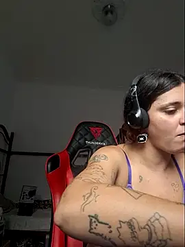 luuhcat09 online show from October 31, 2025, 6:15 pm