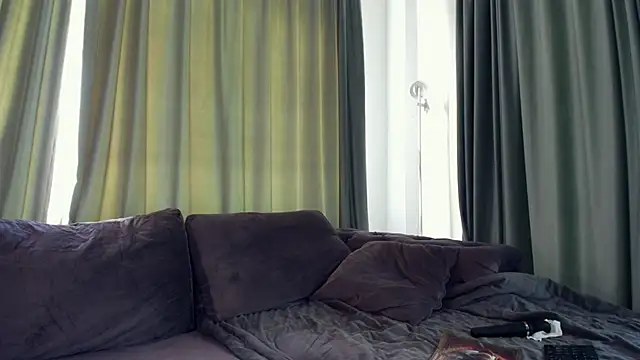 LaraStone69 online show from May 16, 2026, 6:45 am