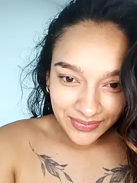 Snapshot of EMILYY_FOXY chatting on September 12, 2025, 8:03 am EMILYY FOXY online show from September 12, 2025, 8:03 am