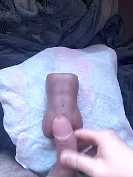 Snapshot of mattarm3122 chatting on November 9, 2025, 1:04 pm mattarm3122 online show from November 9, 2025, 1:04 pm