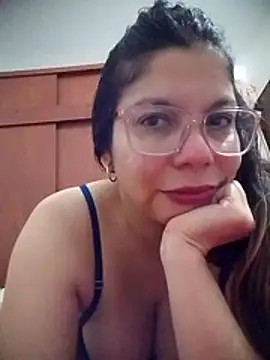 Snapshot of Carliina_Soussa chatting on June 8, 2026, 1:39 am Carliina Soussa online show from June 8, 2026, 1:39 am