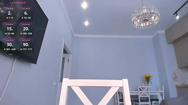 miss shine online show from March 13, 2025, 4:38 am