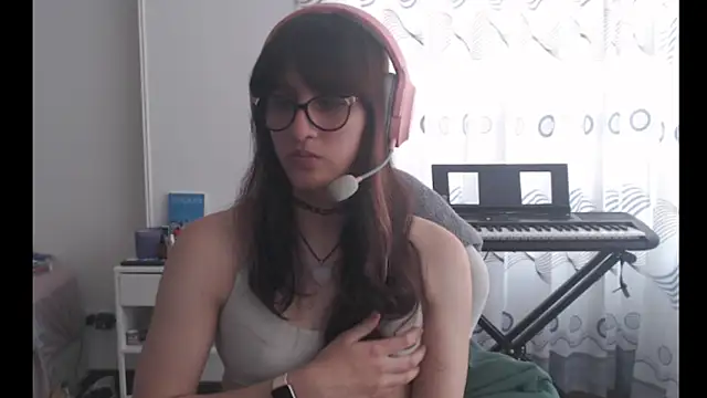Alice love29 online show from May 23, 2026, 4:50 pm