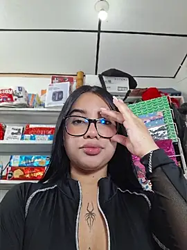 Snapshot of Katia_sweetx chatting on May 28, 2026, 12:44 pm Katia sweetx online show from May 28, 2026, 12:44 pm