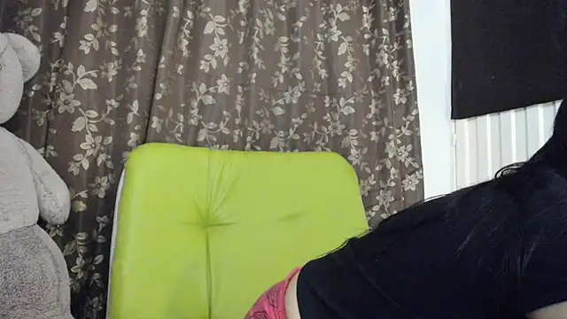 Snapshot of Nathaly_love96 chatting on January 15, 2025, 11:19 pm Nathaly love96 online show from January 15, 2025, 11:19 pm