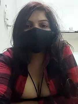 Snapshot of illay_love chatting on January 10, 2026, 7:09 pm illay love online show from January 10, 2026, 7:09 pm