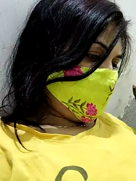 Snapshot of illay_love chatting on March 21, 2025, 2:39 am illay love online show from March 21, 2025, 2:39 am