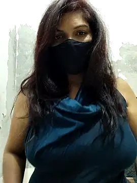 Snapshot of illay_love chatting on November 19, 2025, 5:46 pm illay love online show from November 19, 2025, 5:46 pm