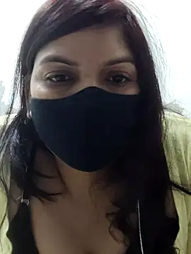 Snapshot of illay_love chatting on November 26, 2025, 5:35 pm illay love online show from November 26, 2025, 5:35 pm