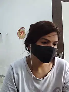illay love online show from May 16, 2026, 8:57 am
