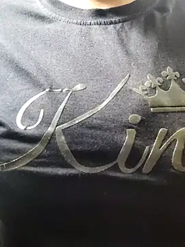 Snapshot of illay_love chatting on January 10, 2026, 6:53 am illay love online show from January 10, 2026, 6:53 am