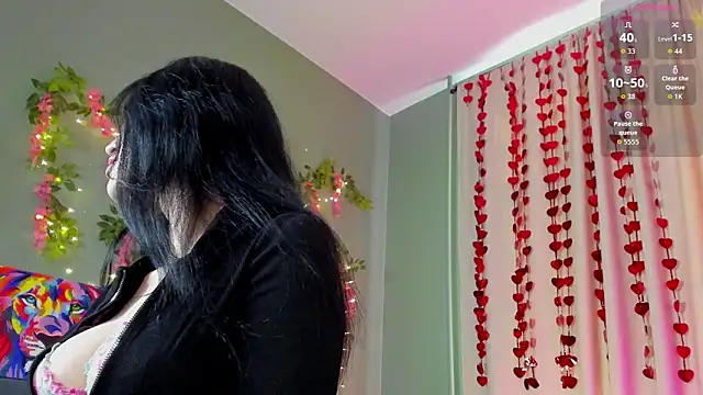 Margaret Clark  online show from February 26, 2026, 11:21 am