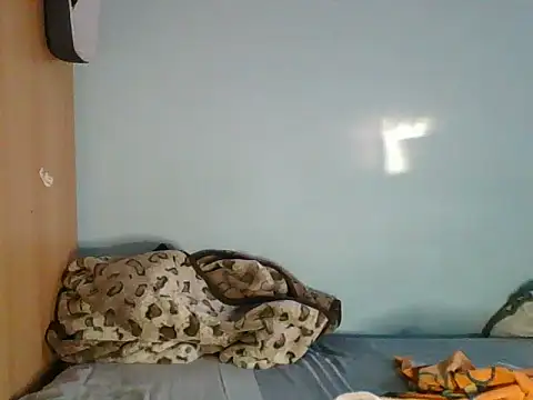 Horny208 online show from November 6, 2025, 3:16 pm