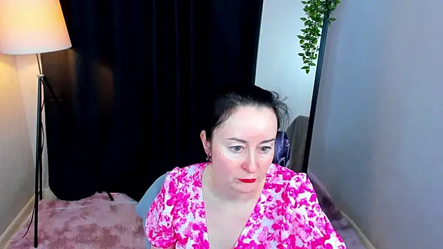 Ninasaaaa online show from February 1, 2025, 5:18 am