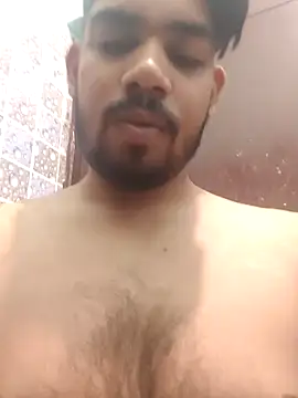 Rajsingh9650 online show from June 3, 2026, 12:33 am
