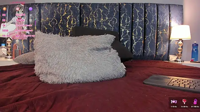 Sophia Lemos online show from October 31, 2025, 12:13 pm