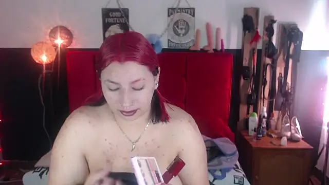 Snapshot of Lava_Vulcain chatting on January 4, 2025, 1:31 pm Lava Vulcain online show from January 4, 2025, 1:31 pm