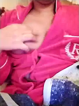 Snapshot of SosoDaloaa chatting on January 12, 2025, 4:50 pm SosoDaloaa online show from January 12, 2025, 4:50 pm