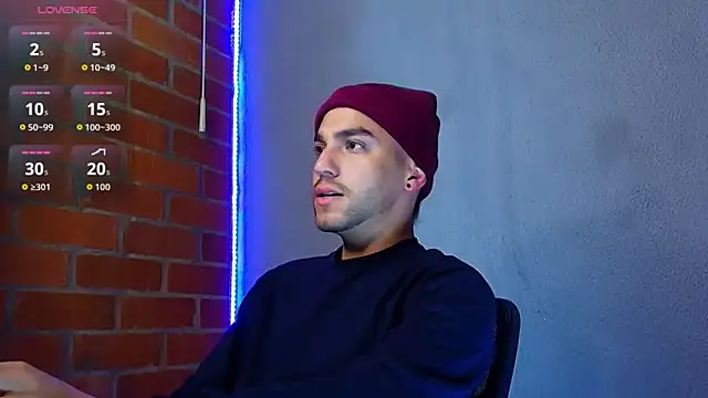 Snapshot of Leandro_valenzuela chatting on January 8, 2026, 7:03 am Leandro valenzuela online show from January 8, 2026, 7:03 am