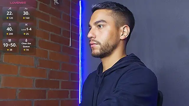 Snapshot of Leandro_valenzuela chatting on March 4, 2026, 4:09 am Leandro valenzuela online show from March 4, 2026, 4:09 am