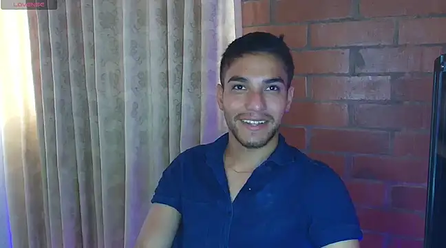 Snapshot of Leandro_valenzuela chatting on February 12, 2025, 5:58 pm Leandro valenzuela online show from February 12, 2025, 5:58 pm