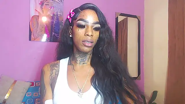 Snapshot of badgirls_cx chatting on November 21, 2025, 12:48 pm badgirls cx online show from November 21, 2025, 12:48 pm