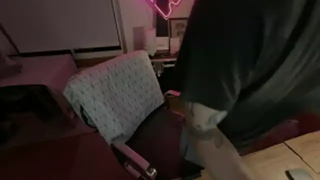 RuffClvb online show from December 18, 2025, 12:31 pm