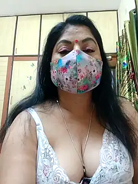 Snapshot of Ratna-777 chatting on March 9, 2025, 5:39 pm Ratna-777 online show from March 9, 2025, 5:39 pm