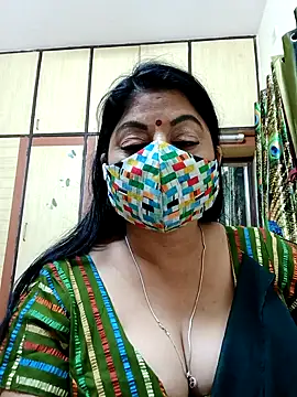 Snapshot of Ratna-777 chatting on March 11, 2025, 8:53 pm Ratna-777 online show from March 11, 2025, 8:53 pm