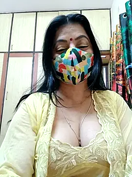 Snapshot of Ratna-777 chatting on September 11, 2025, 7:14 pm Ratna-777 online show from September 11, 2025, 7:14 pm