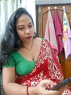 Snapshot of DREAM_GIRL-30 chatting on February 17, 2025, 2:49 pm DREAM GIRL-30 online show from February 17, 2025, 2:49 pm