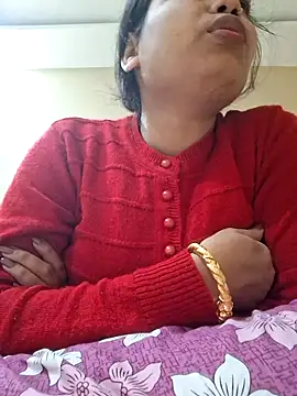 Snapshot of DREAM_GIRL-30 chatting on January 12, 2026, 12:06 am DREAM GIRL-30 online show from January 12, 2026, 12:06 am